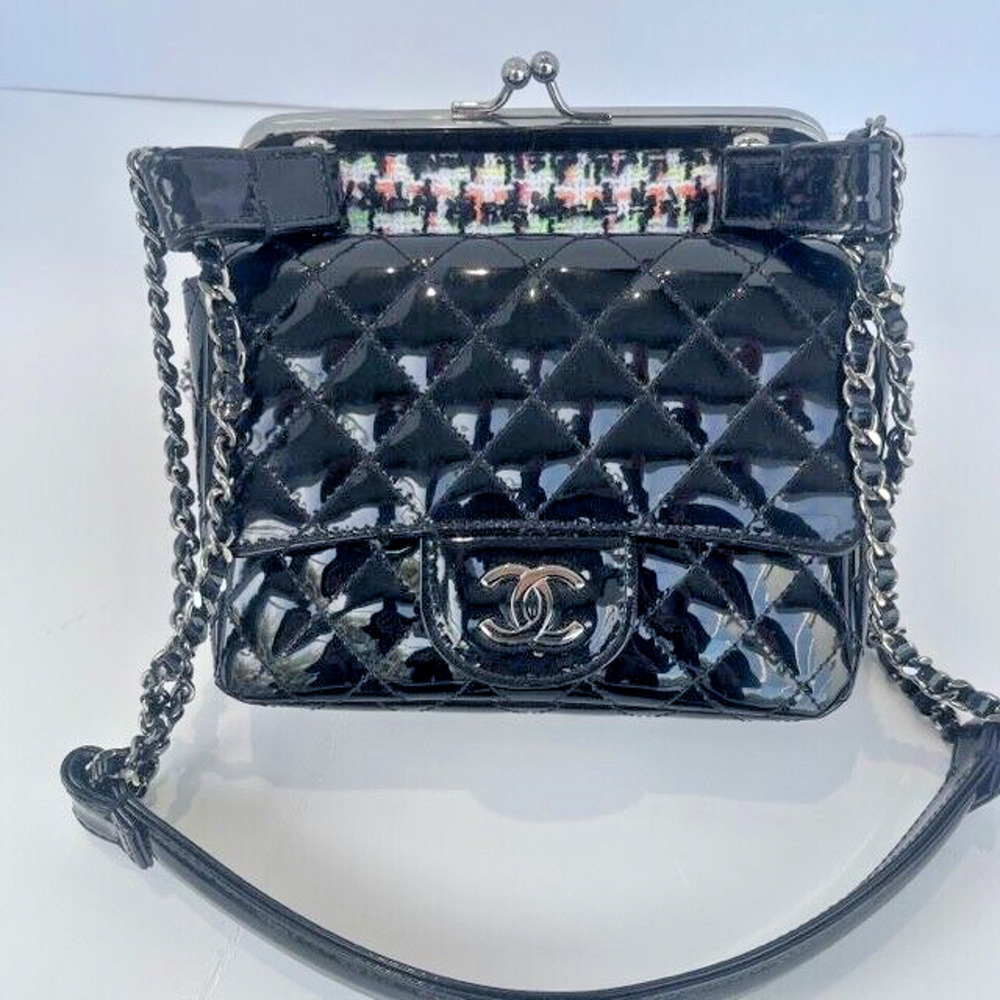Chanel TWIN Exclusive Edition Patent Black &Tweed Mini Kiss Lock Flap Double Bag - Picture 6 of 14